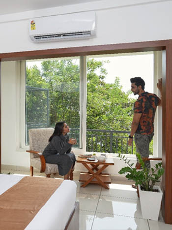 Why Sprise Munnar Resort is the Best Choice for Honeymooners
